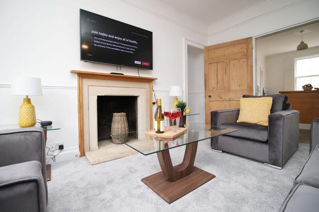 Spacious Georgian 3Bedroom Apartment, 5 Mins From Bath Abbey Exterior foto