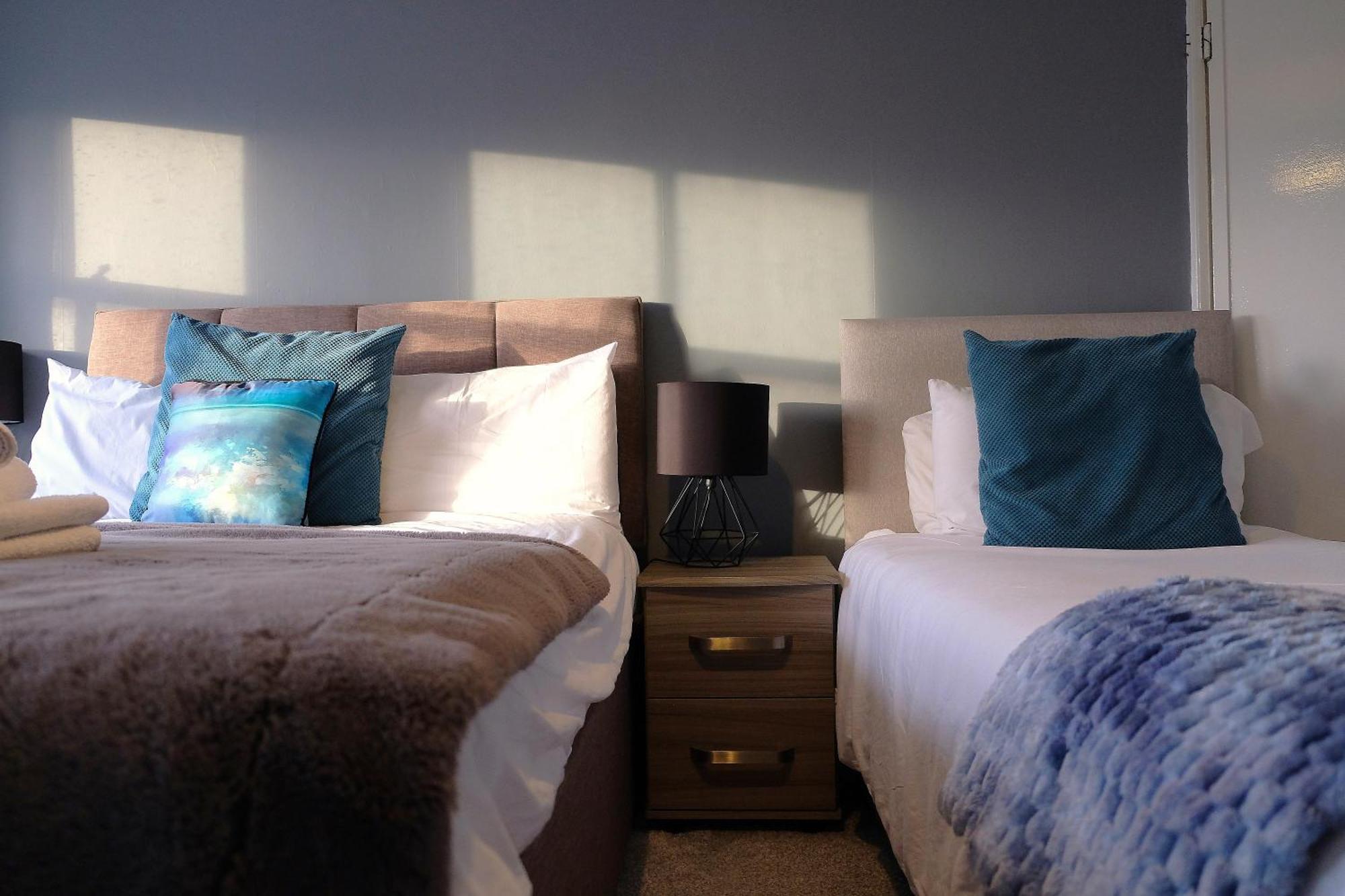 Spacious Georgian 3Bedroom Apartment, 5 Mins From Bath Abbey Exterior foto