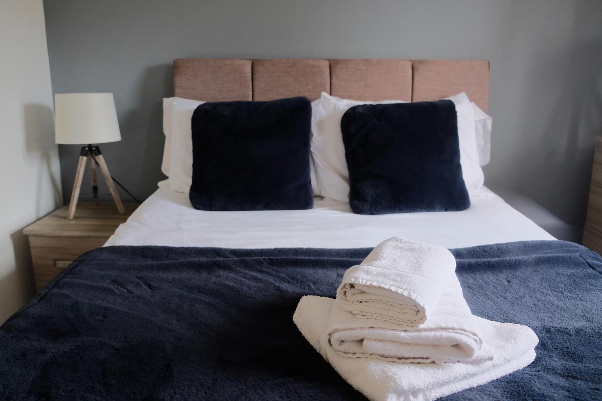 Spacious Georgian 3Bedroom Apartment, 5 Mins From Bath Abbey Exterior foto