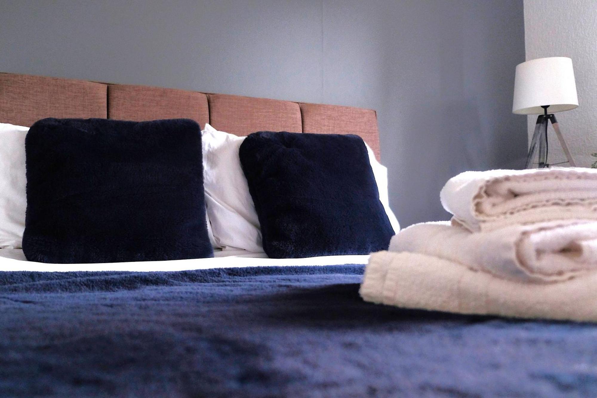 Spacious Georgian 3Bedroom Apartment, 5 Mins From Bath Abbey Exterior foto